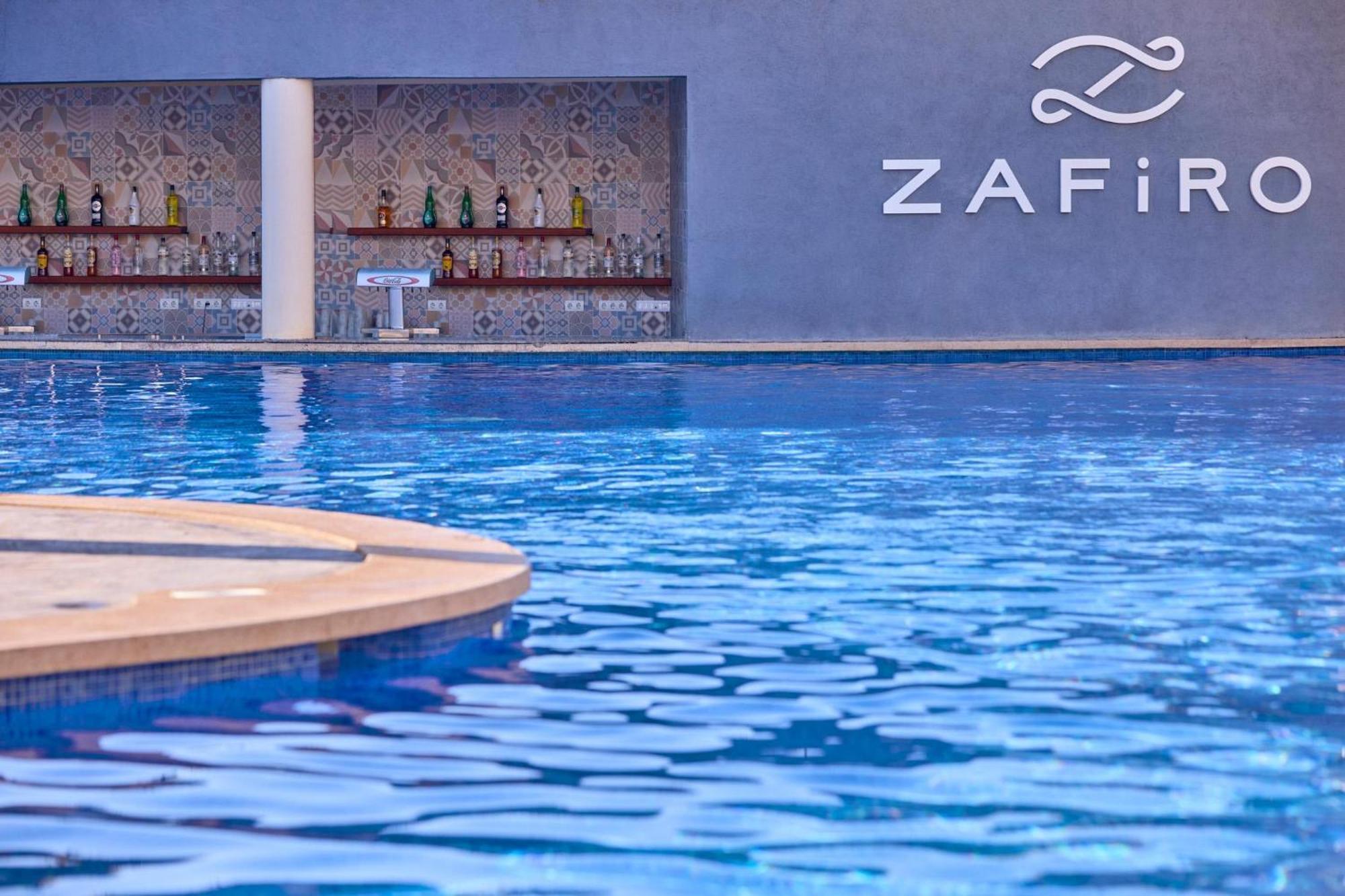 Zafiro Palmanova Aparthotel Bagian luar foto