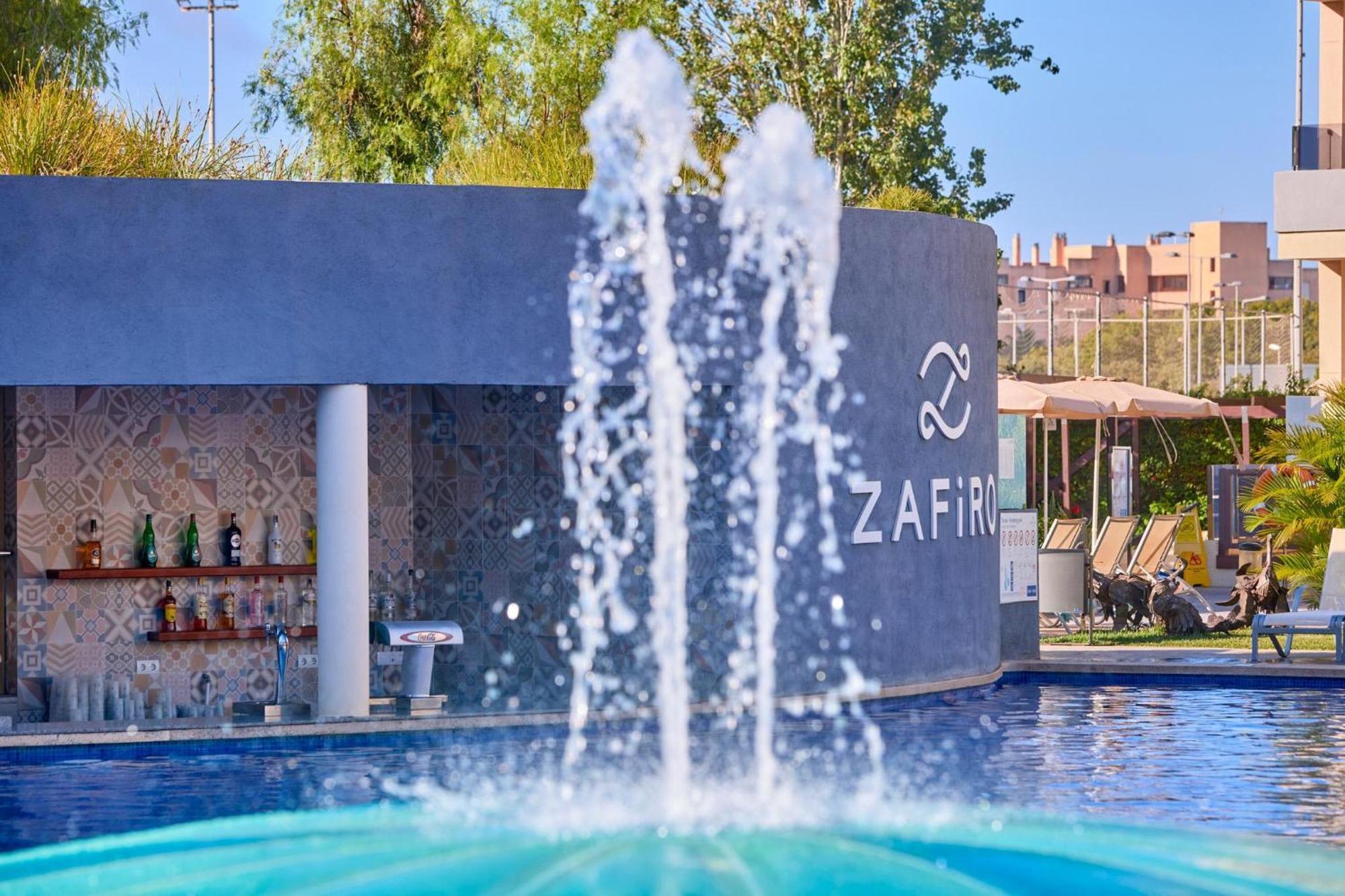 Zafiro Palmanova Aparthotel Bagian luar foto