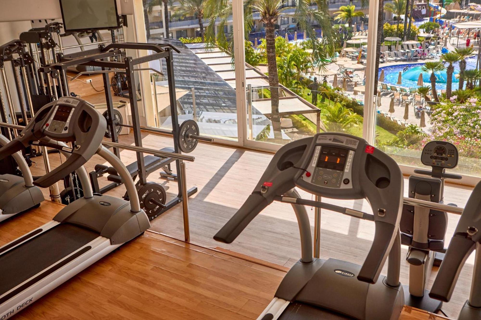 Zafiro Palmanova Aparthotel Bagian luar foto
