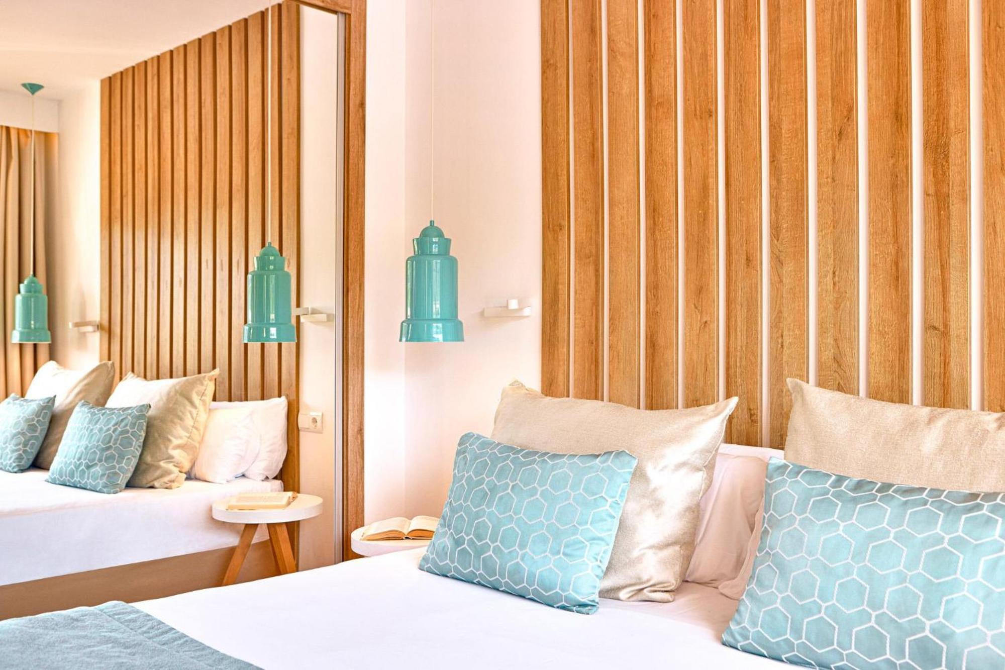 Zafiro Palmanova Aparthotel Bagian luar foto